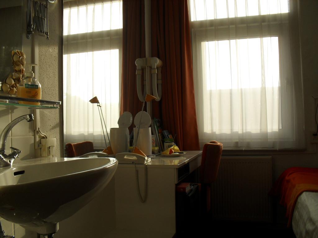 Hotel Hoogland Zandvoort Aan Zee Oda fotoğraf